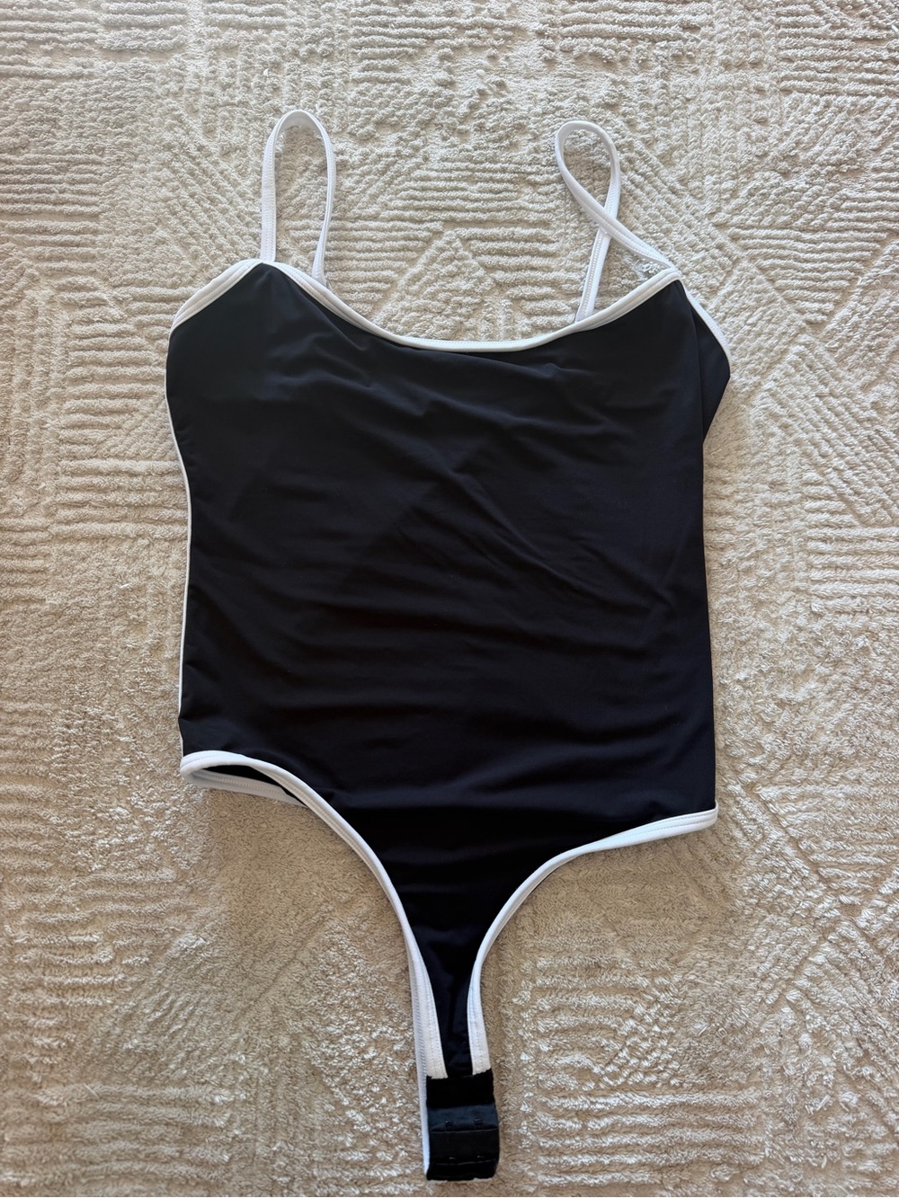 SUUKSESS Black White Contrast Trim Cami Bodysuit Size Small